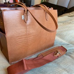BEIS / THE WORK TOTE IN COGNAC CROC (MINI)